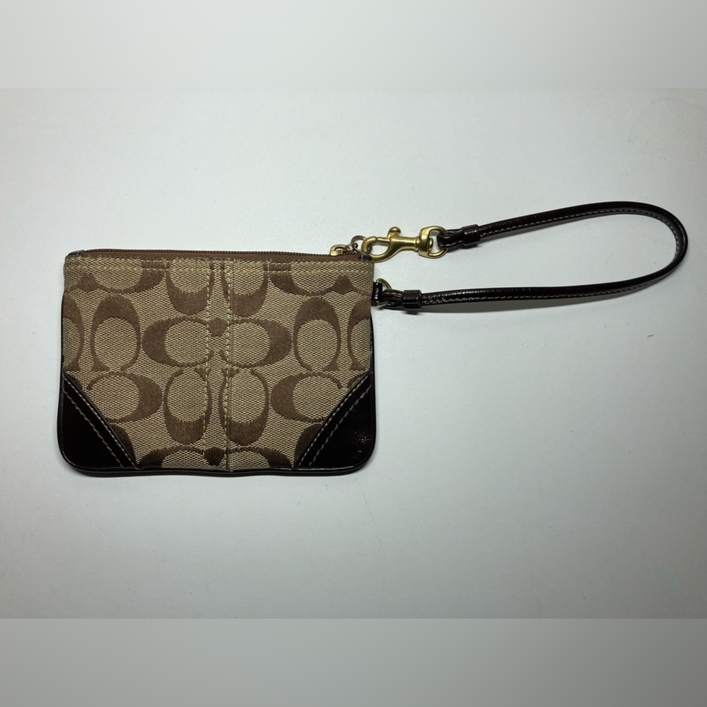 Authentic Coach Wristlet